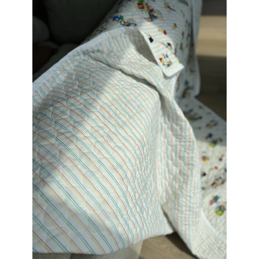 Vintage Peanuts Snoopy Characters Handmade Full Sized Quilt Back Striped Unisex